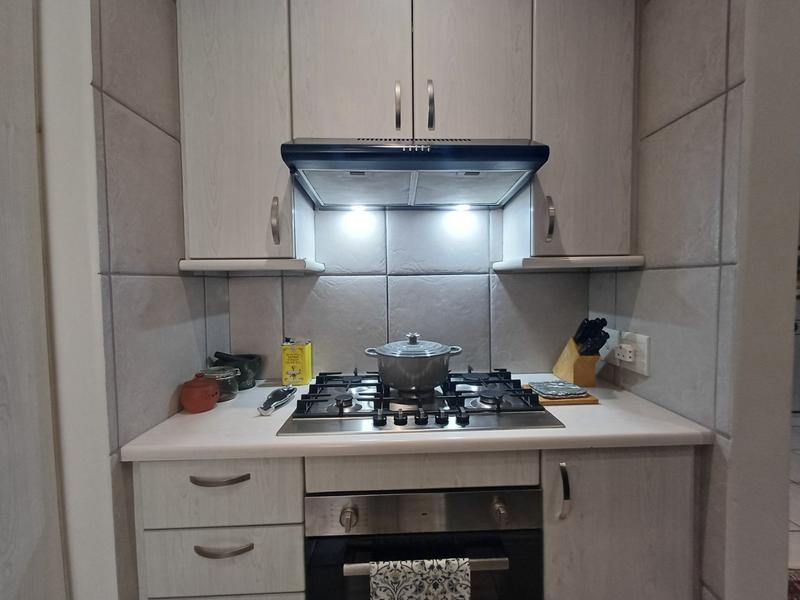 3 Bedroom Property for Sale in Van Riebeeckshof Western Cape